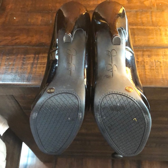 Shoes - Picture 4 of 5